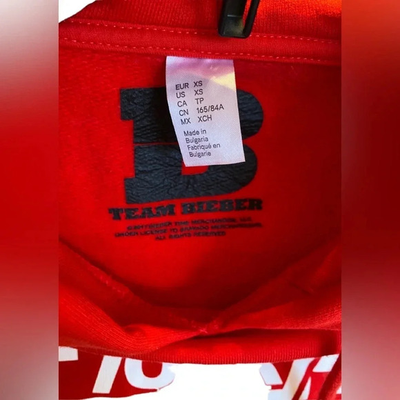 Justin Bieber Red Tour Sweatshirt Sweater Hoodie - Picture 3 of 8